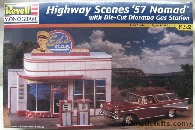 Revell 1/25 1957 Nomad With 1950s Gas Station Die Cut Diorama - Highway Scenes, 85-7801 plastic model kit